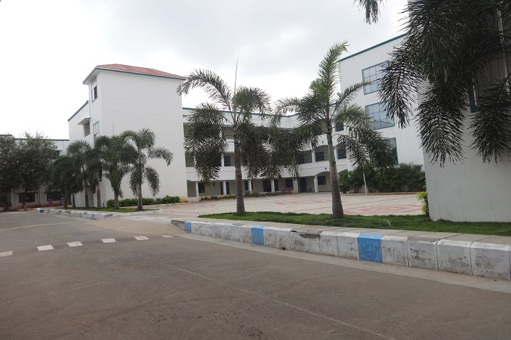 https://cache.careers360.mobi/media/colleges/social-media/media-gallery/24472/2019/6/22/Campus inside view of Angels College of Education Namakkal_Campus-view.jpg